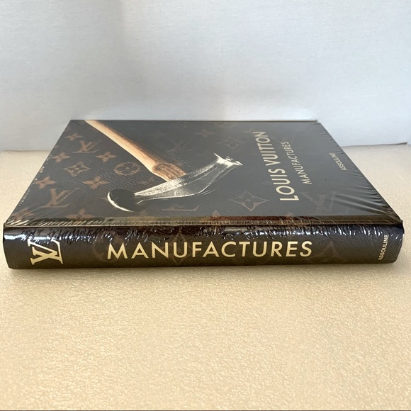 Louis Vuitton Manufactures Book English - Picture 1 of 4